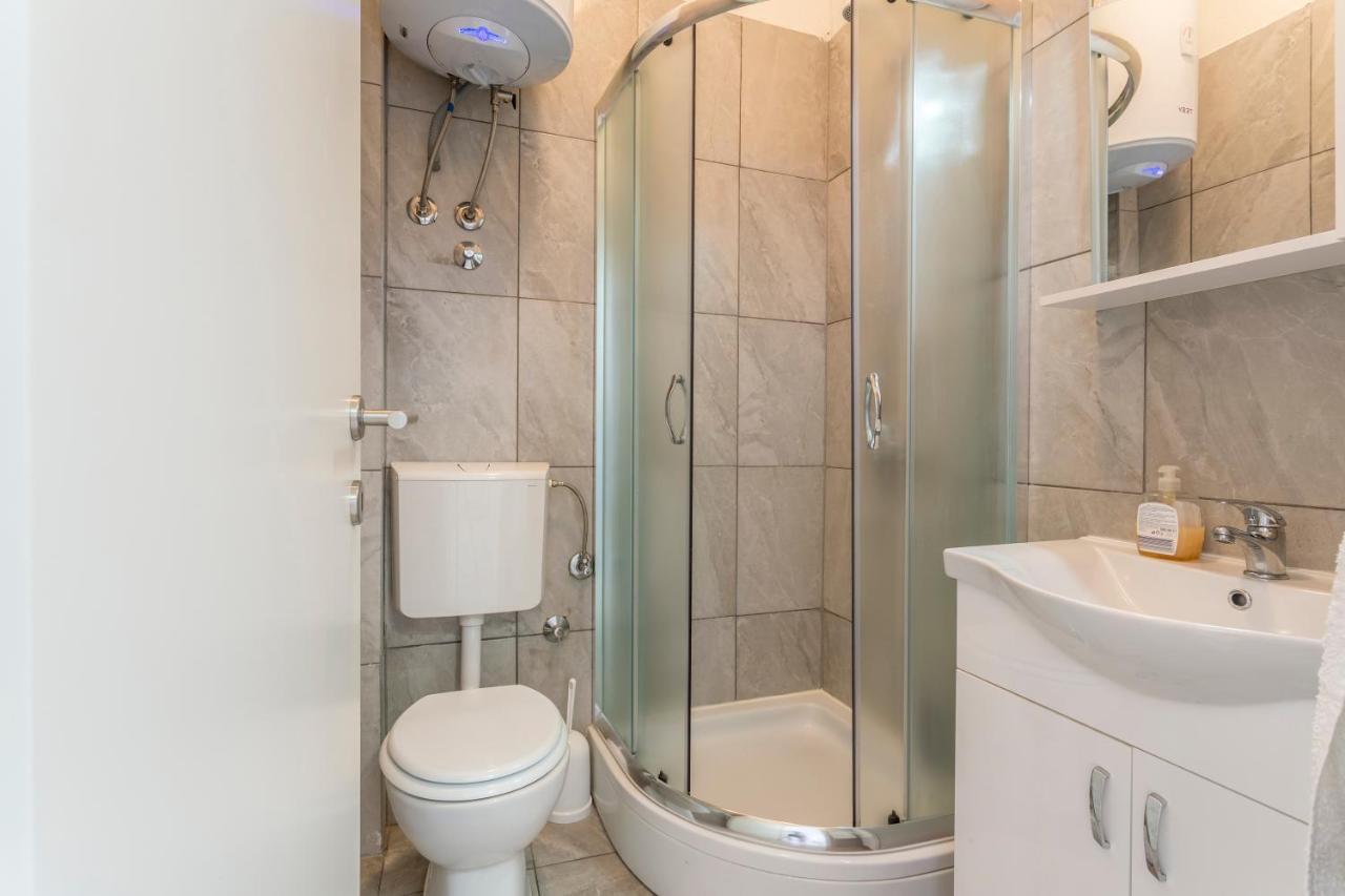 Sara Apartment Podstrana Bagian luar foto